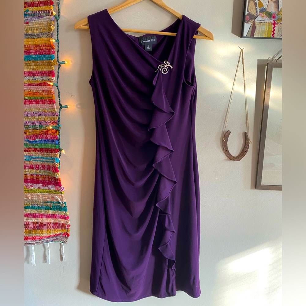 Beautiful plum, sleeveless dress, 8. Silver broach accent, w/ a soft layers.